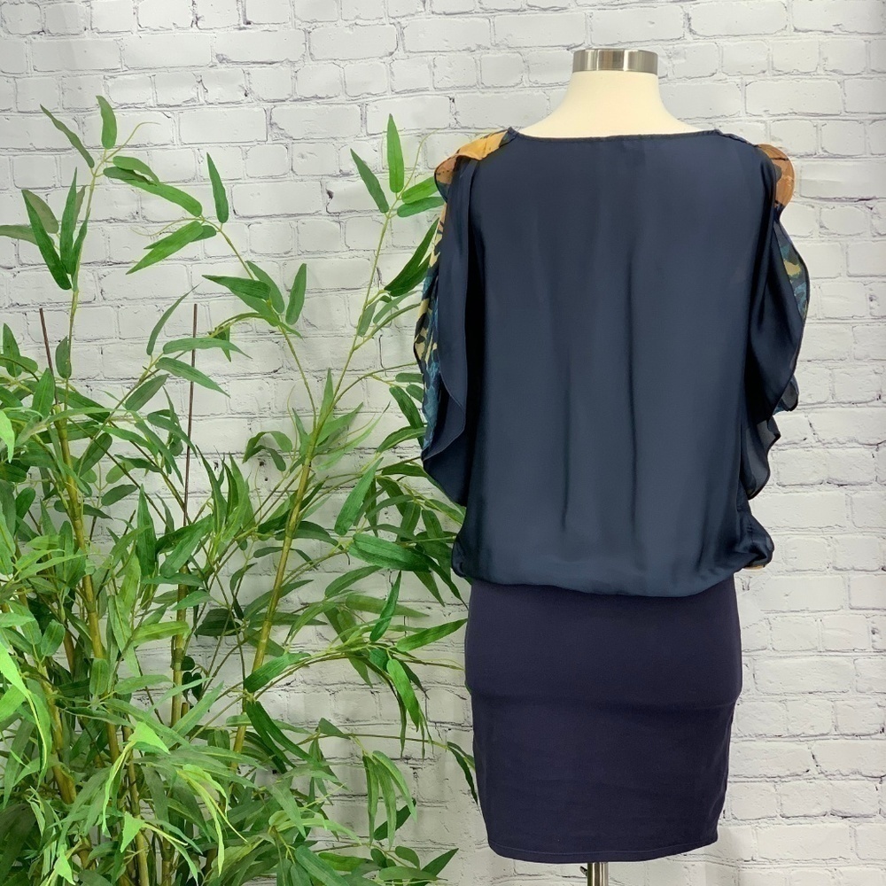 🎉Express Navy Blue w/ Butterfly Design Dress - Picture 3 of 9